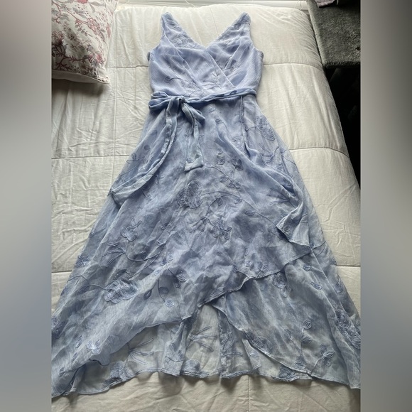 DKNY Lavender Floral Embroidered Asymmetric Hem Midi Dress 4 Fairycore Whimsical - Picture 2 of 12